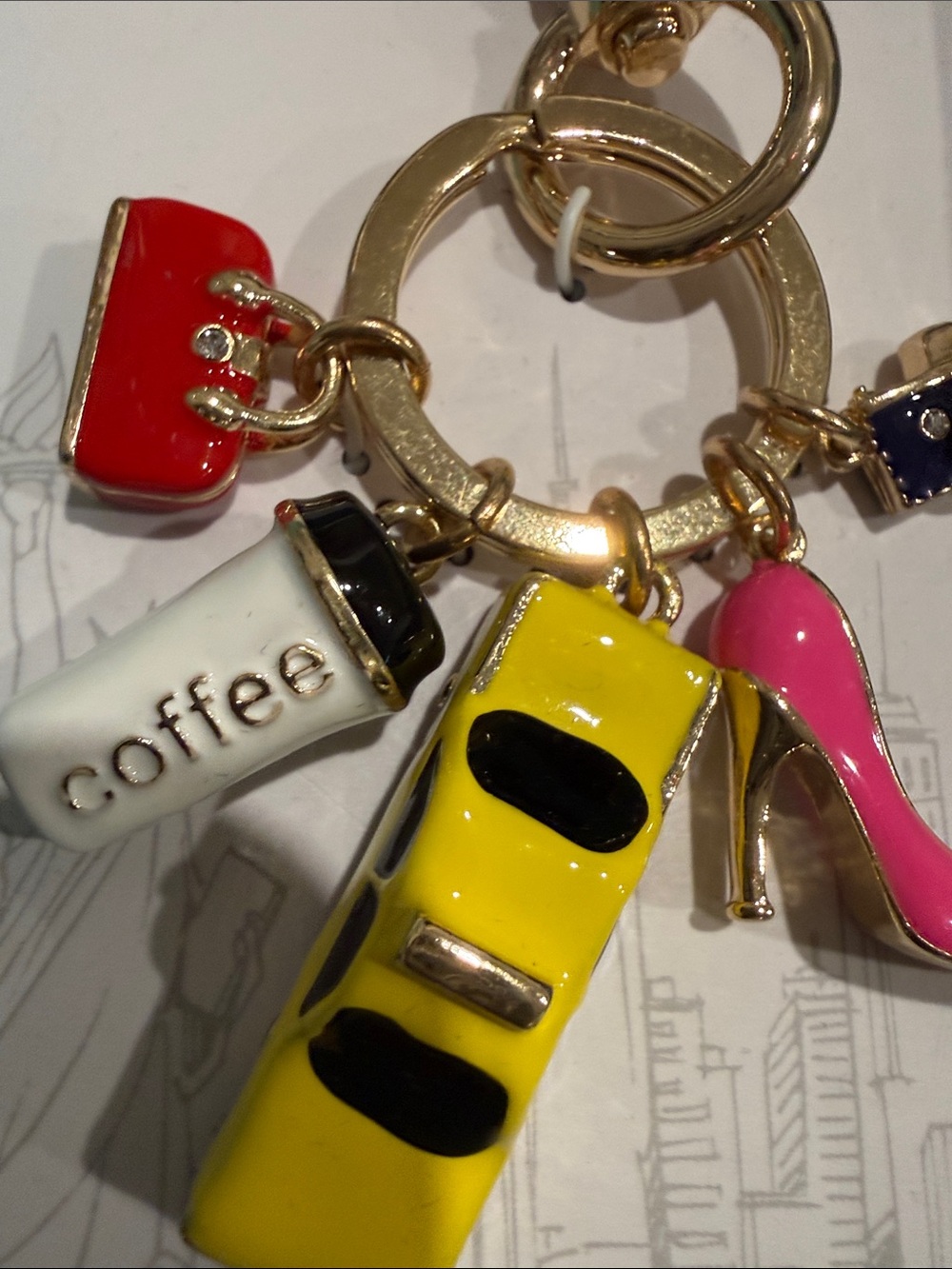 New York Charm Keyring with Pink Pump, Yellow Taxi Stone Purse &Multicolor Icons - Picture 2 of 10